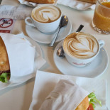 Autogrill Comida