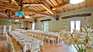 Agriturismo Terra Di Michelangelo food