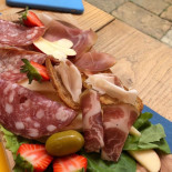 L'oste Di Borgo food