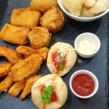 Arti Pizzaria food