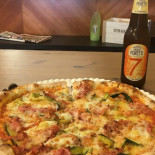 Happy Pizza Di Luga Matteo food