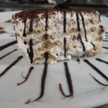 La Perla food