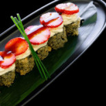Sushi River food
