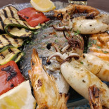 La Mocanel Comida