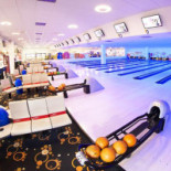 Royal Bowling Dentro