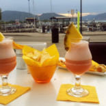 L'ora Fronte Lago Comida