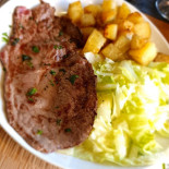 Trieste Lounge food