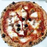 Luci Pizza Nourriture