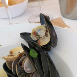 Twenty Beach Comida