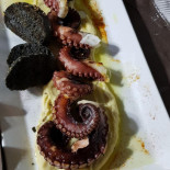 Lo Zacapa Comida