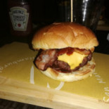 Yokel Hamburgeria Yokel