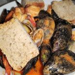 Spinnaker 2000 Food