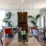 De' Minimi À l'intérieur