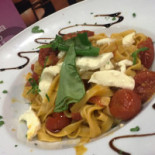 Mozzarella E Basilico Essen
