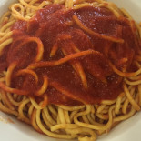 Dal Gattone Nourriture