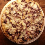 Pizzeria Pizza Più Collefiorito Comida