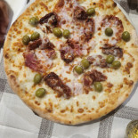 La Piccola Luna Rossa Comida