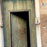 L'armuen Exterior