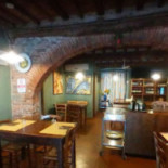 Trattoria E Caffe Da Vasco Dentro