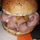 Drunk Sheep Beer Bread Burger Comida