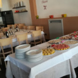 Zio Zac inside