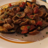 Filippu E Panaru Nourriture