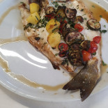 Le Tre Vele food