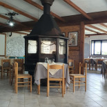 Da Antonino inside