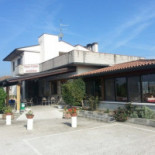 Trattoria Pizzeria Lilly Exterior