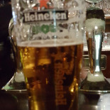 Utopia Pub Nourriture