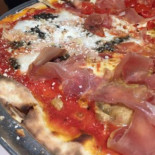 Trattoria Pub Sir Patrick food