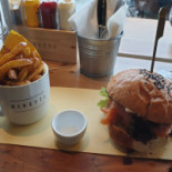 Rivetti Cafe Nourriture