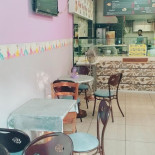 Burak Pizza Kebab inside