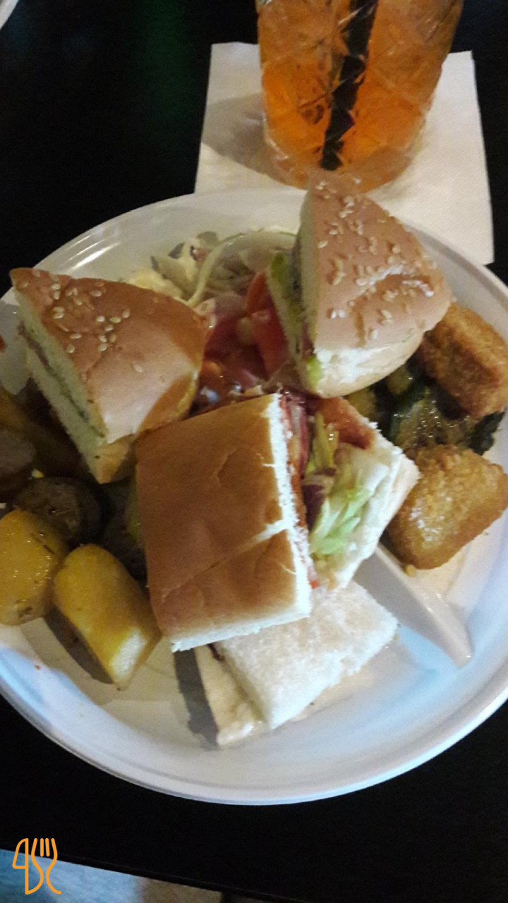 The Bank Monza Comida