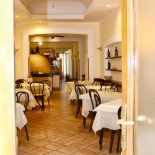 Pizzeria Trattoria Raiano À l'intérieur