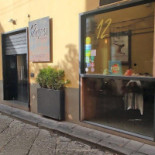 12 Morsi Napoli Nourriture