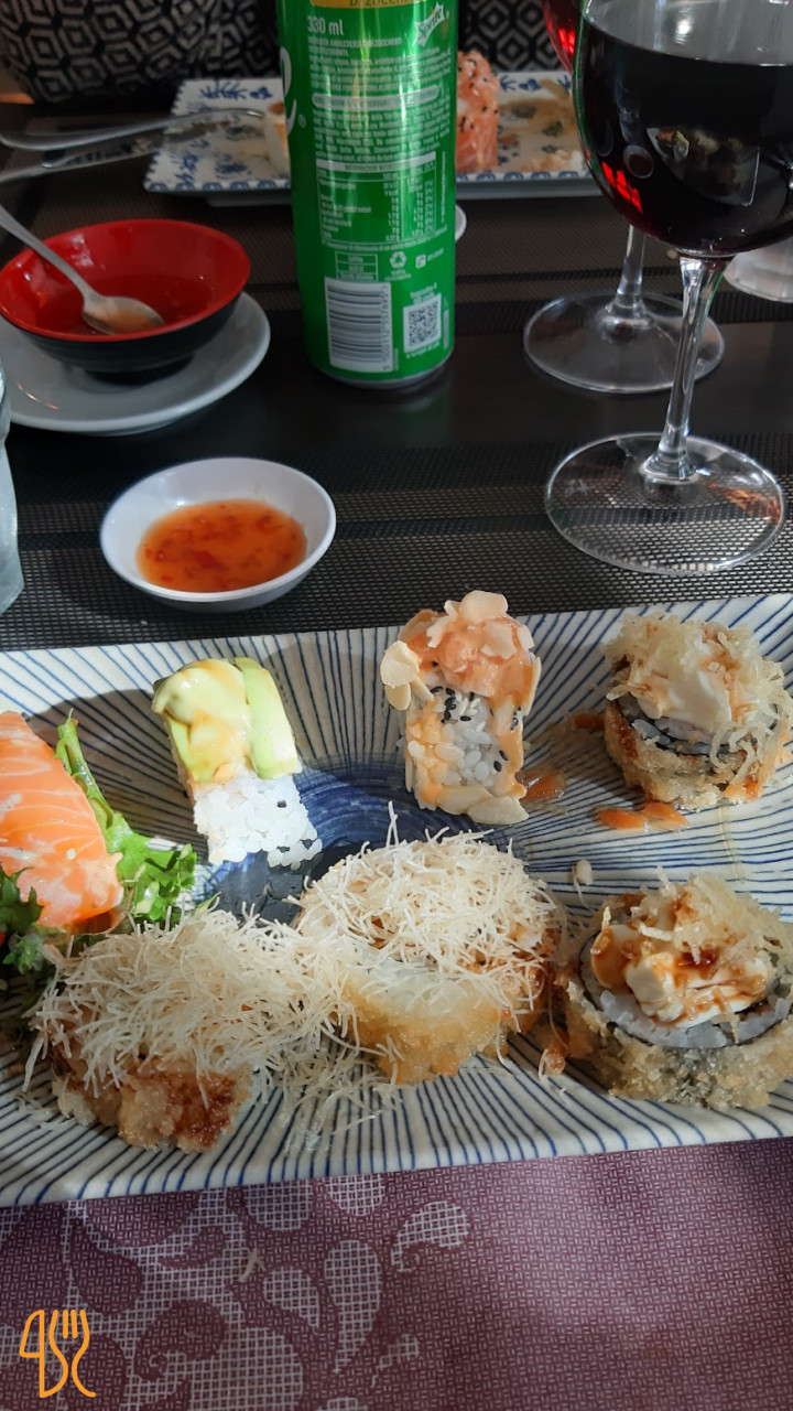 Sushi Tako Comida