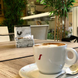 Caffe Roma Bistrot Cocktail Nourriture