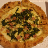 Pizzeria Ricomincio Da Tre food