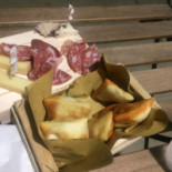 Rewine Enoteca Comida