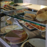 New's Comida