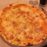 Molto Pizza Gossolengo food