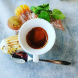 Handmade Cafe Collestrada À l'intérieur