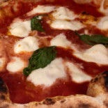Zeus Pizza food