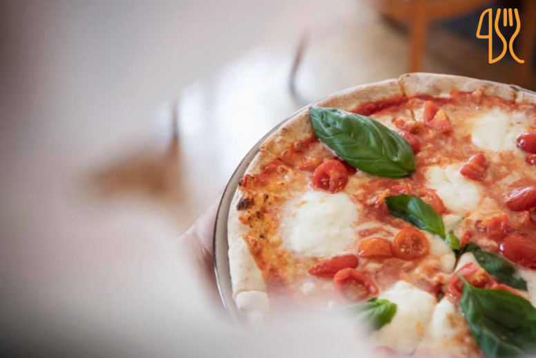 Pizzeria Four Comida