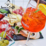 Luca's Caffe Comida