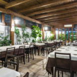 Petit Roi Nourriture