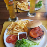 Timeless Irish Pub Nourriture
