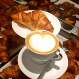 Petra Caffé Nourriture