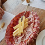 Al Buon Gustaio food